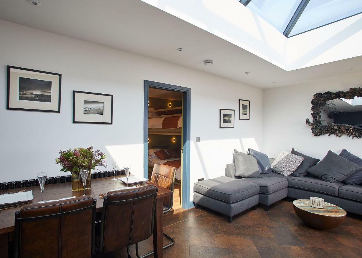Host & - The Nook Saltburn-by-the-Sea